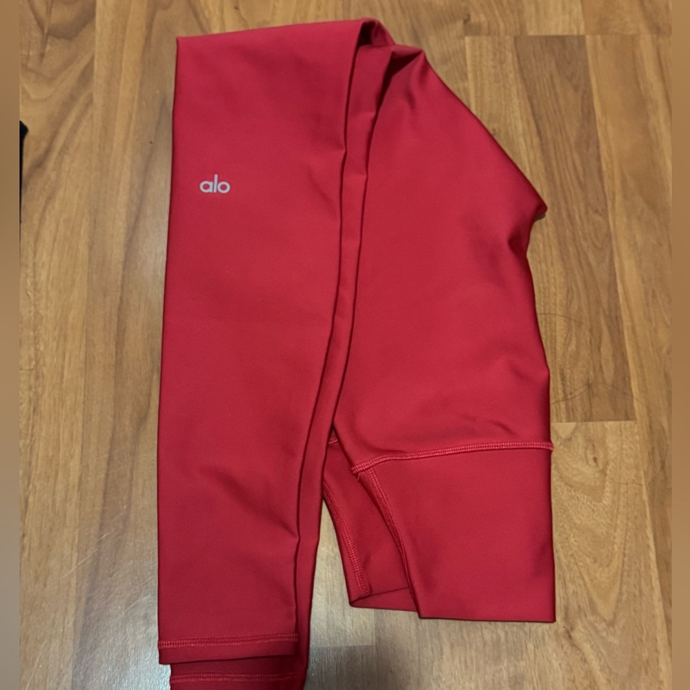 Alo red leggings